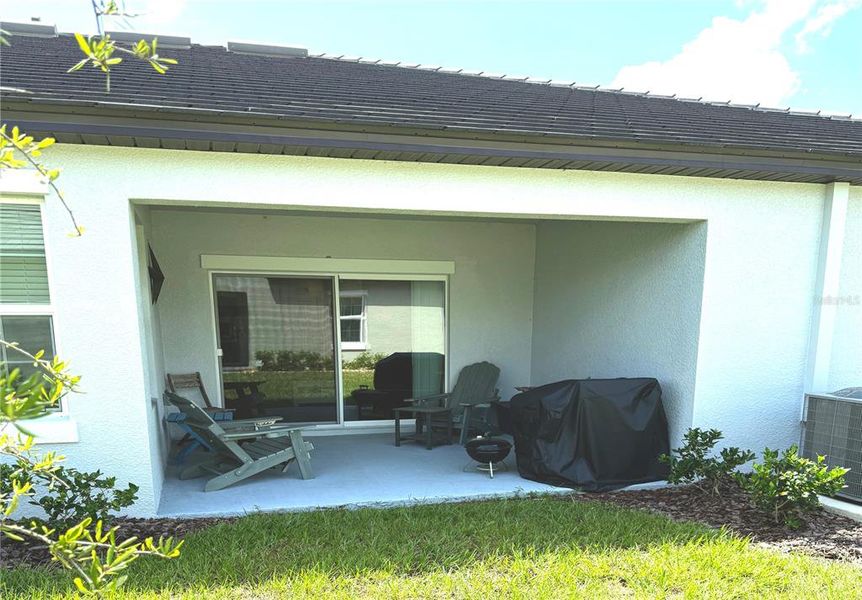 Exterior details and patio area of a home in Angeline Active Adult, Land O' Lakes (Image 3).