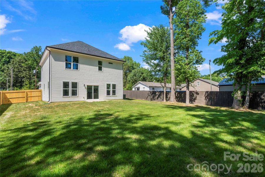 Exterior details and patio area of a home in , Charlotte (Image 26).