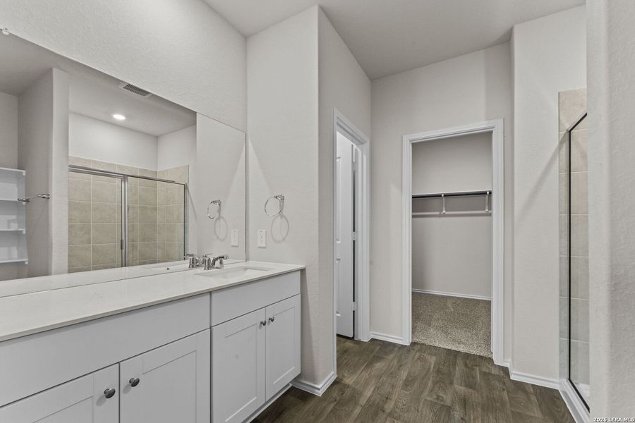 Furnished interior view inside a new home in Laurel Vistas, San Antonio (Image 10).