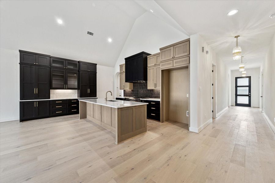 Kitchen - similar to 422 Venado View