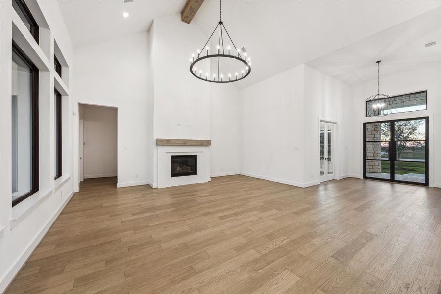 Spacious, unfurnished interior of a new home in Lakeview, Waller (Image 37).