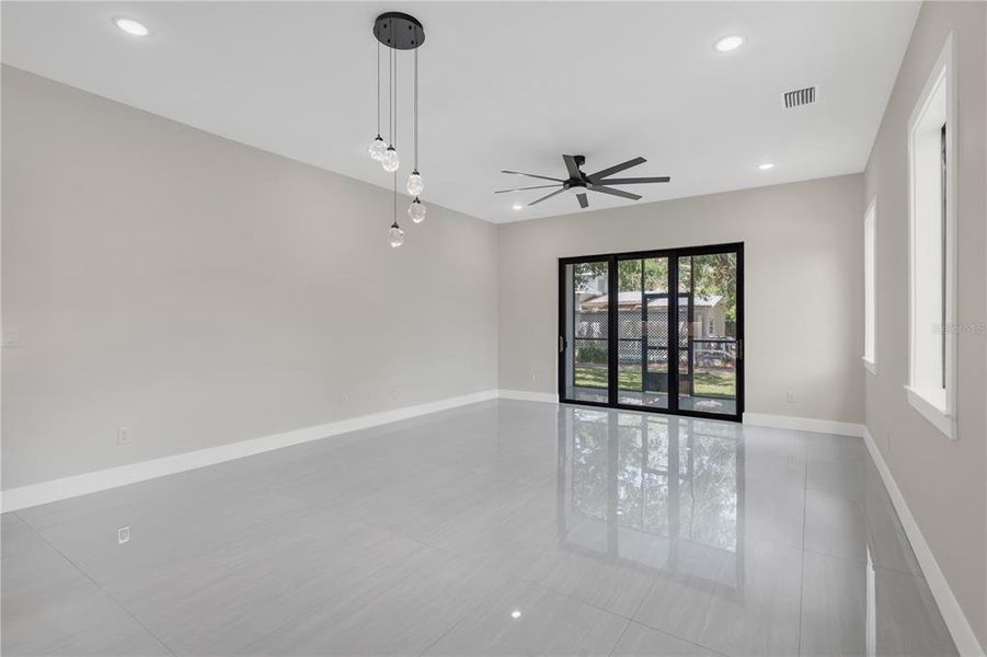 Spacious, unfurnished interior of a new home in , Tampa (Image 30). Spacious, unfurnished interior of a new home in , Tampa (Image 30).
