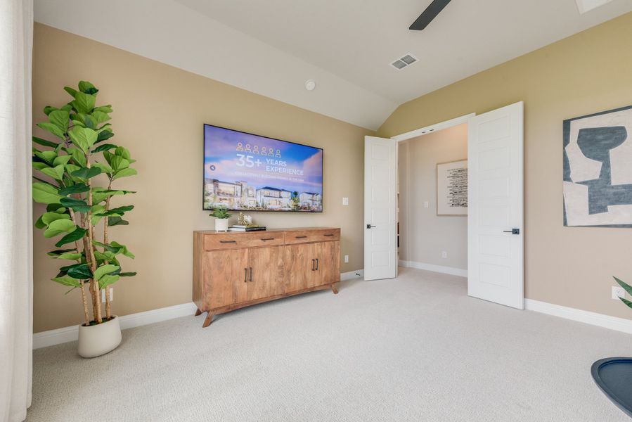 Representative furnished interior of a home built from the Concept 2978 by Landsea Homes in Pecan Acres, Red Oak (Image 17).