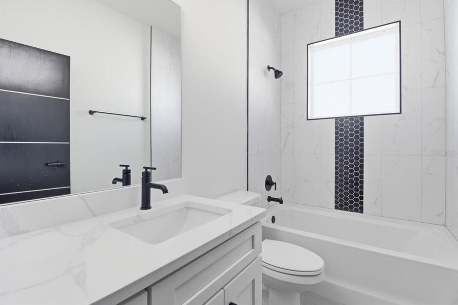 Furnished interior view inside a new home in , Ocala (Image 10).