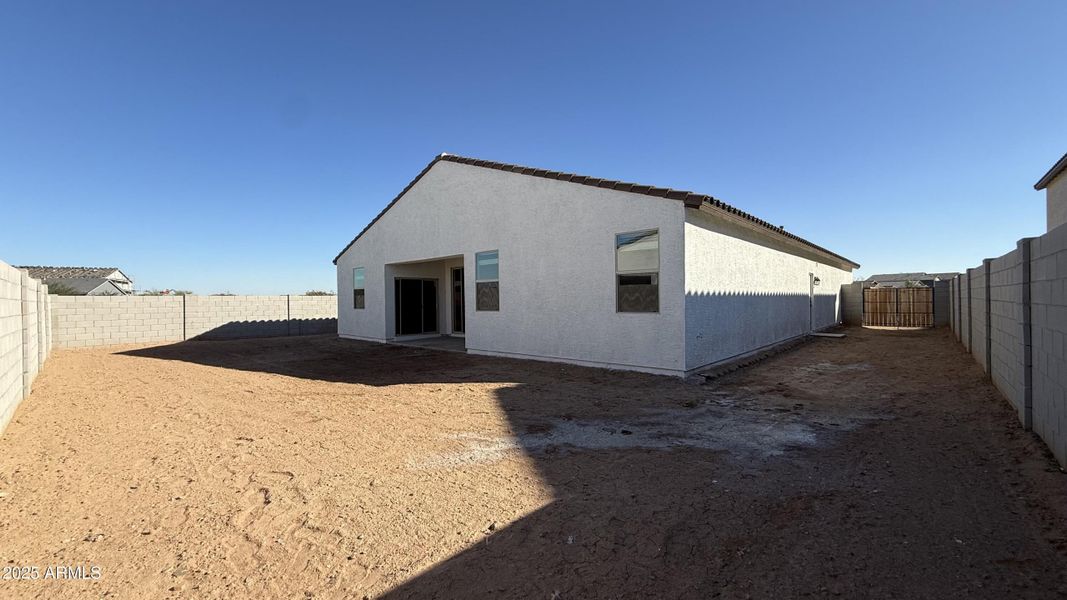 021 - Large Corner Lot 021 - Large Corner Lot