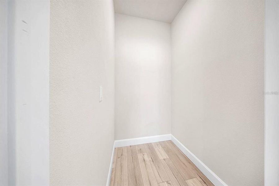 Spacious, unfurnished interior of a new home in , Ocala (Image 45).