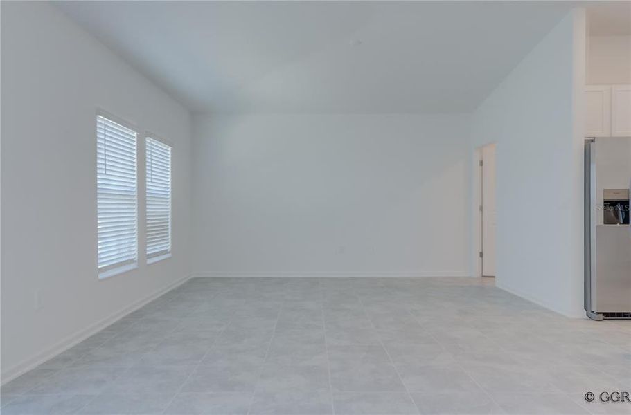Spacious, unfurnished interior of a new home in Knightsbridge, Kissimmee (Image 21). Spacious, unfurnished interior of a new home in Knightsbridge, Kissimmee (Image 21).