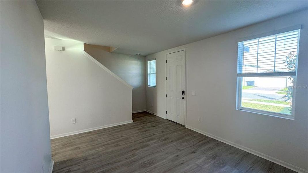 Spacious, unfurnished interior of a new home in , St. Cloud (Image 22).