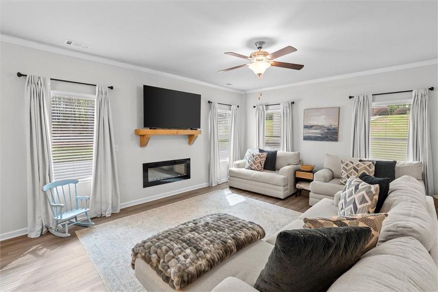 Furnished interior view inside a new home in Fairfield Plantation, Villa Rica (Image 40).