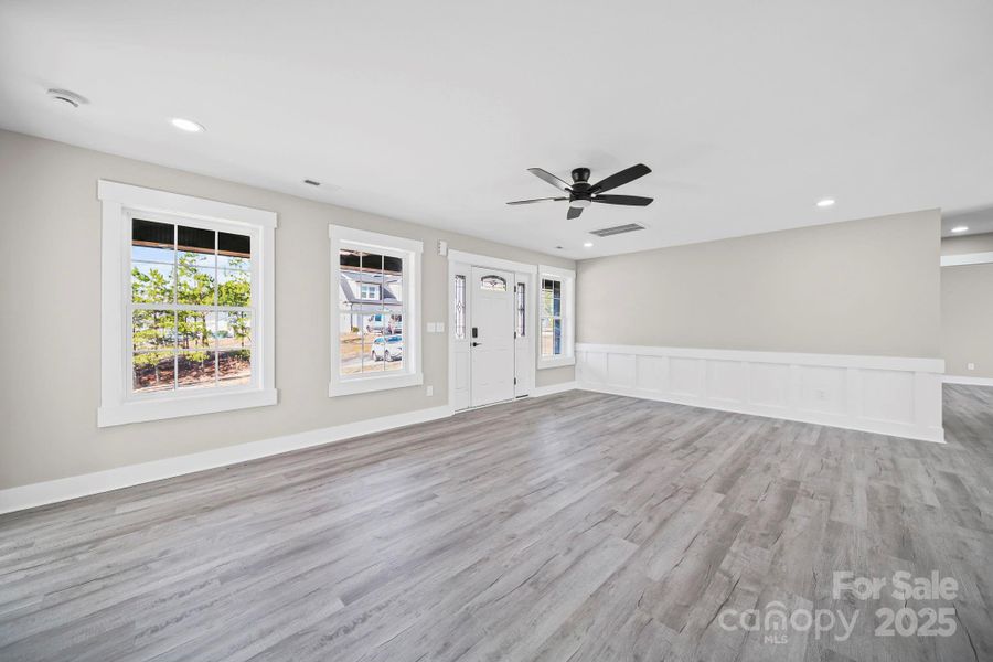 Spacious, unfurnished interior of a new home in , Peachland (Image 22).