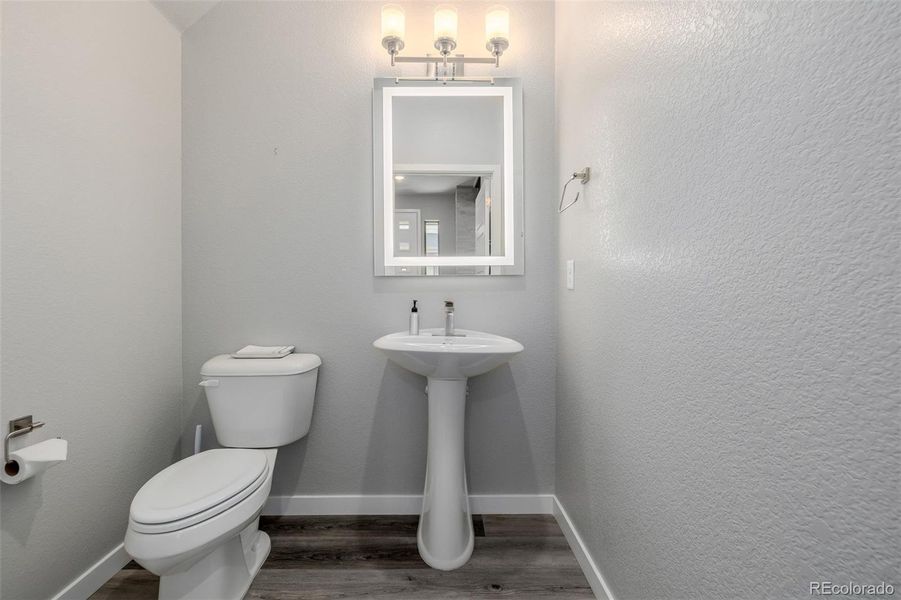 Furnished interior view inside a new home in , Lakewood (Image 15). Furnished interior view inside a new home in , Lakewood (Image 15).