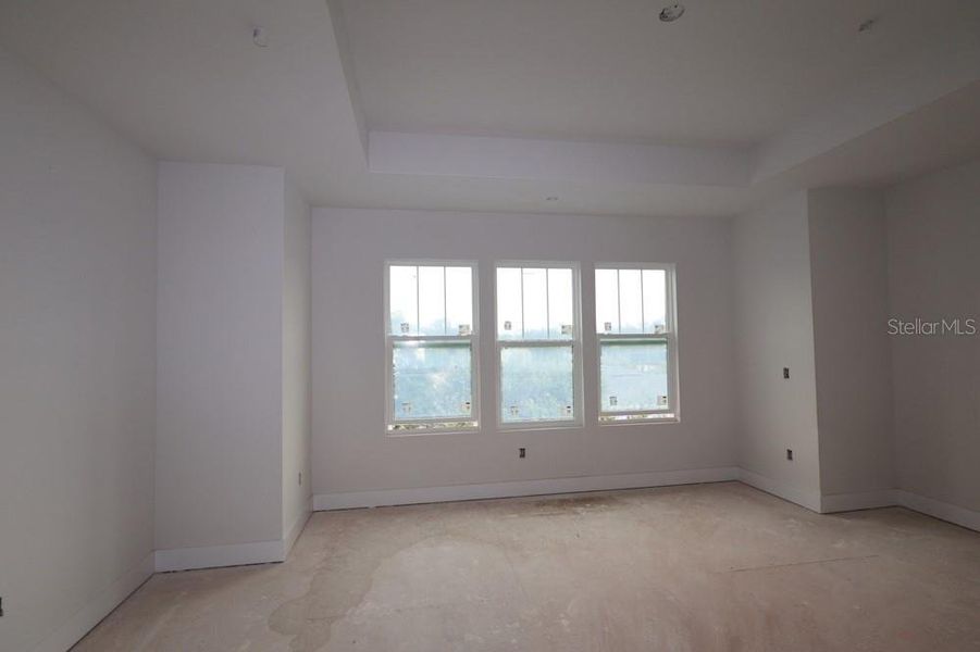 Spacious, unfurnished interior of a new home in Towns at Union, St. Petersburg (Image 30). Spacious, unfurnished interior of a new home in Towns at Union, St. Petersburg (Image 30).