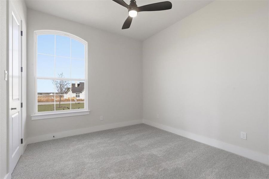 Spacious, unfurnished interior of a new home in Aledo Heights - Aledo ISD, Aledo (Image 17).