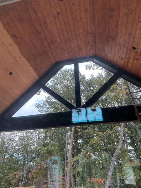 Image 9 of a home in .