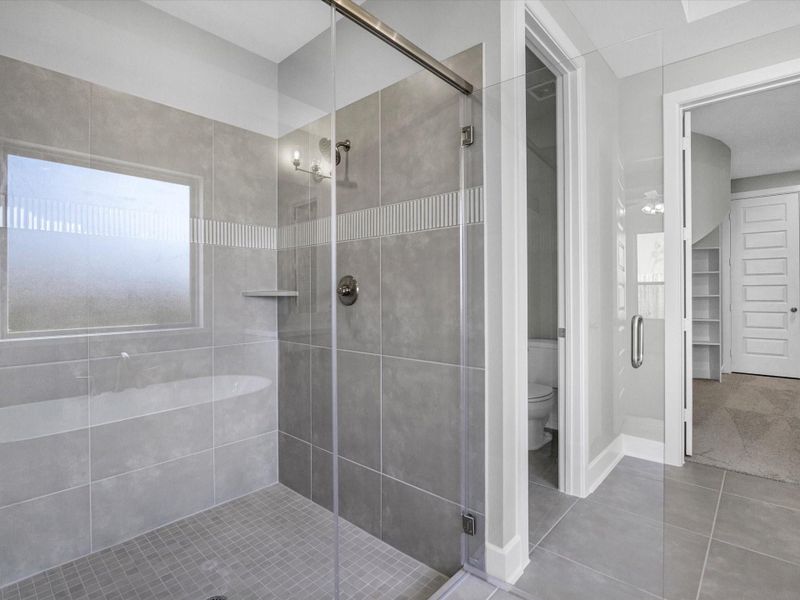 Representative image. Features, specifications, selections and colors may vary.