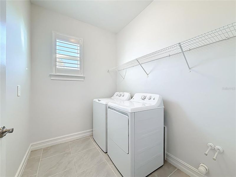 Close-up of interior finishes inside a home in , Port Charlotte (Image 17).