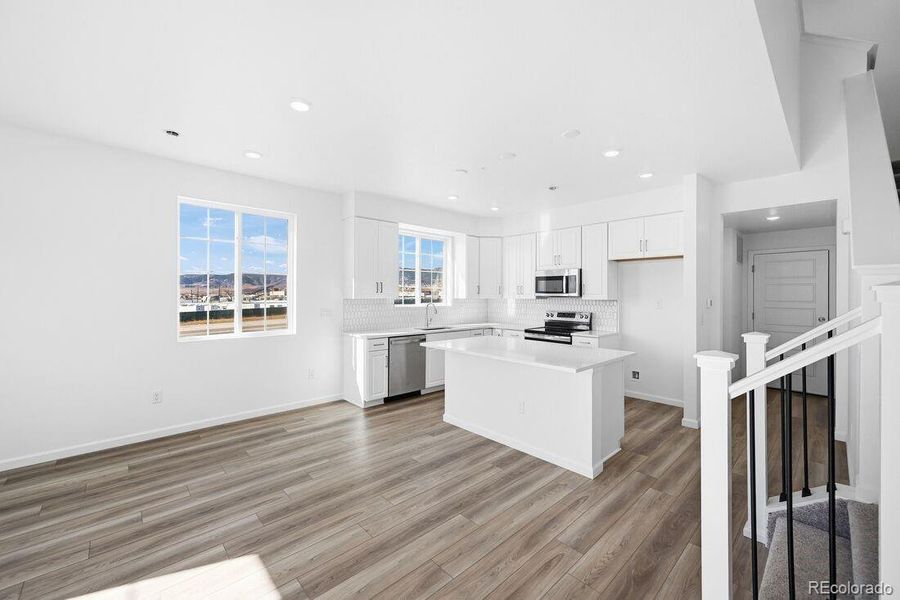 17164 W 91st Lane ~ Ready Now