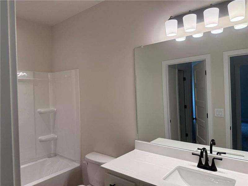 Image 107 of a home in Rosewood Lake Estates.