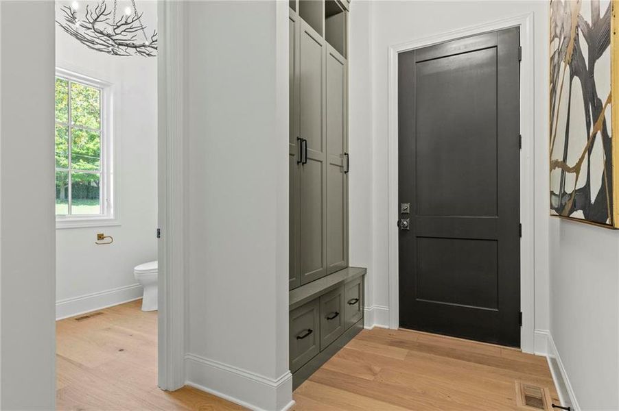 Furnished interior view inside a new home in , Atlanta (Image 11).