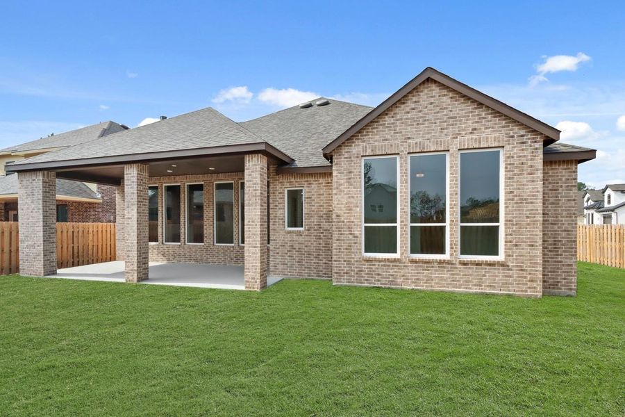 Exterior details and patio area of a home in COLTON, Montgomery (Image 2).