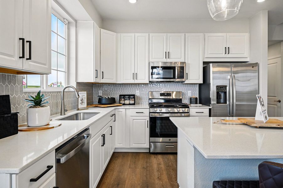 Representative furnished interior of a home built from the Independence by Taylor Morrison in Parterre Townhomes - The Westerly Collection, Thornton (Image 15).