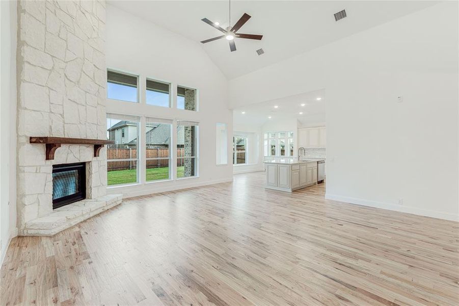 Spacious, unfurnished interior of a new home in Somerset Classic 70s & 80s, Mansfield (Image 23). Spacious, unfurnished interior of a new home in Somerset Classic 70s & 80s, Mansfield (Image 23).