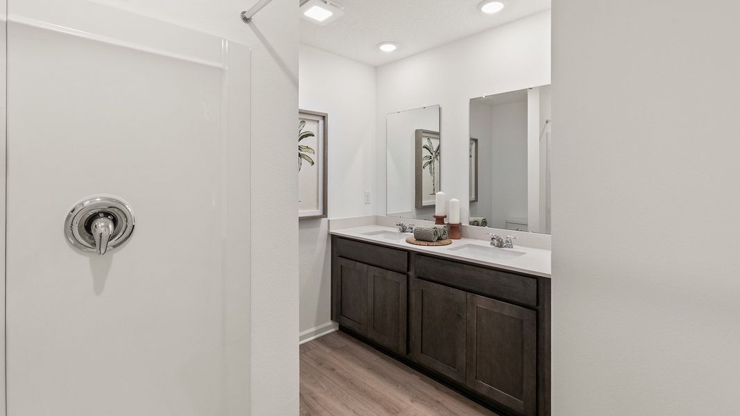 Representative furnished interior of a home built from the Allex+ by D.R. Horton in Bridle Creek Express, Jacksonville (Image 19).