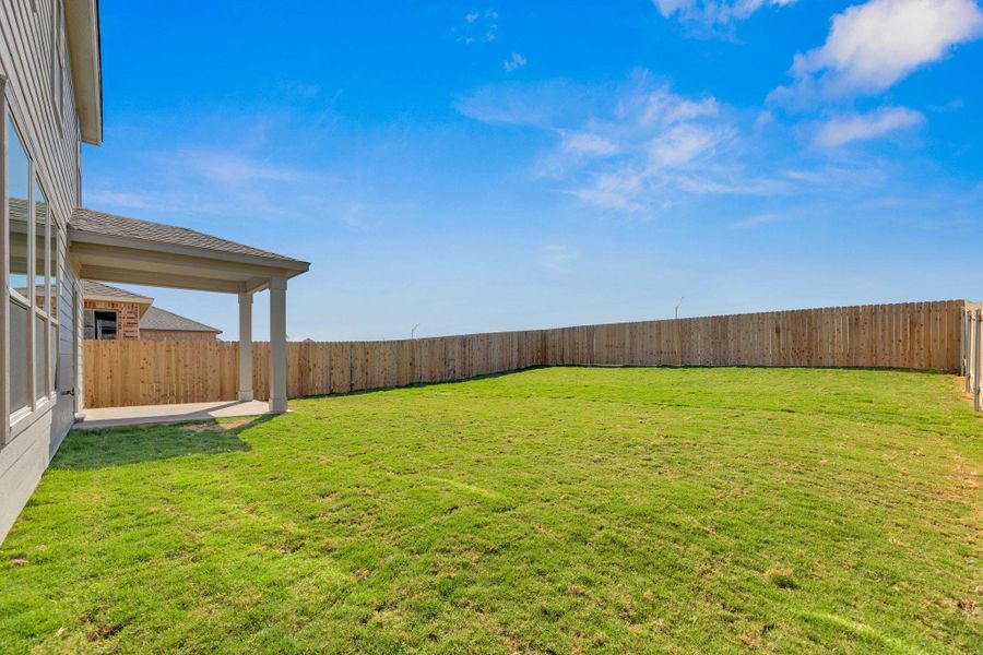 Exterior details and patio area of a home in Salerno - Heritage Collection, Round Rock (Image 22).