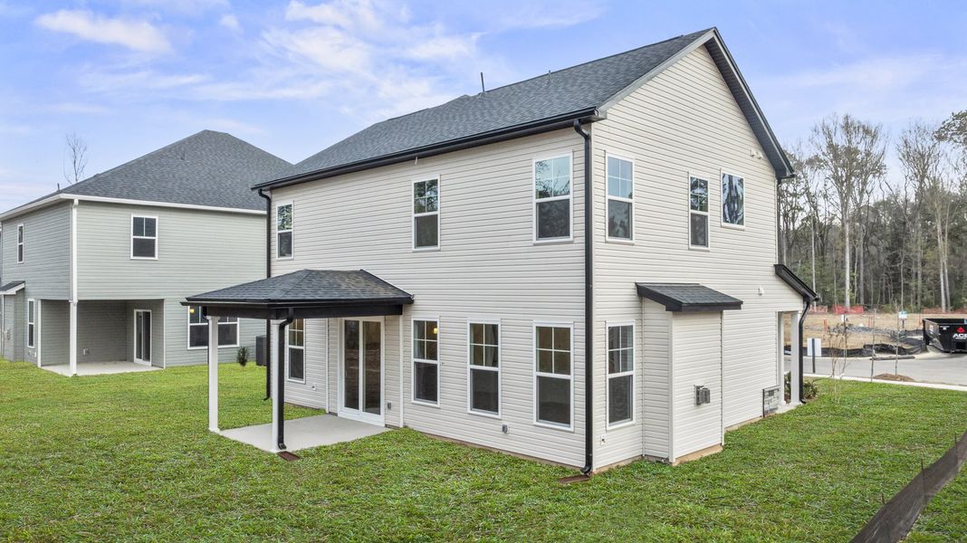 Exterior details and patio area of a home in Indigo Place, North Charleston (Image 3).