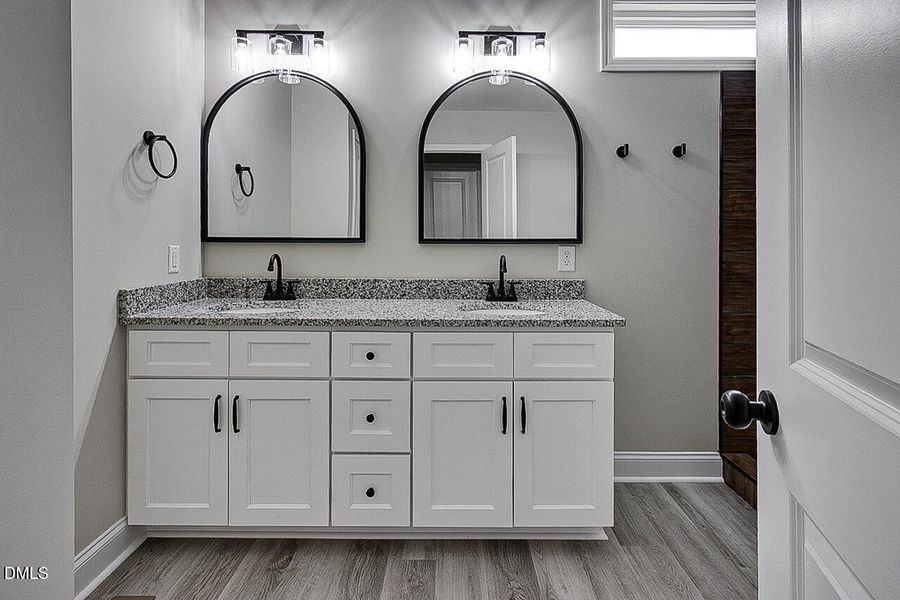 2025-10-08 2485 Low Bridge Rd. Liberty,