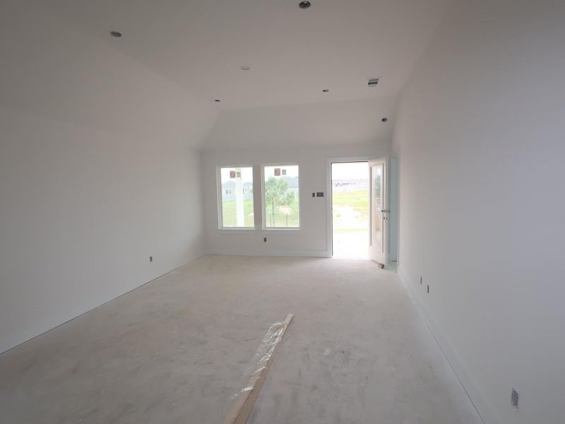 Spacious, unfurnished interior of a new home in Magnolia Ridge, Magnolia (Image 9). Spacious, unfurnished interior of a new home in Magnolia Ridge, Magnolia (Image 9).