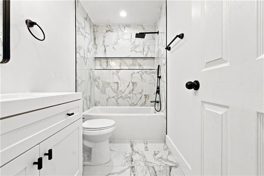 Furnished interior view inside a new home in , Acworth (Image 12).