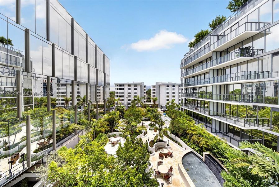 Condo located in Bay Harbor Islands, FL showcasing its design and architecture (Image 29).