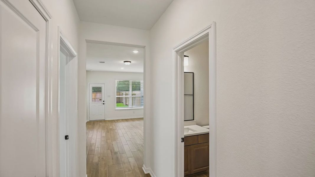 Image 39 of a home in Woodforest.