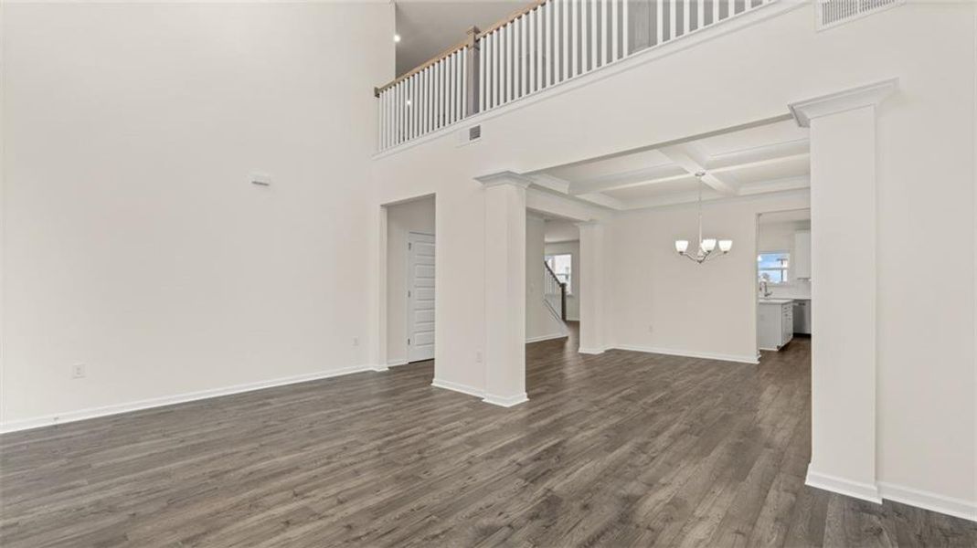 Spacious, unfurnished interior of a new home in Westland, Bogart (Image 9).