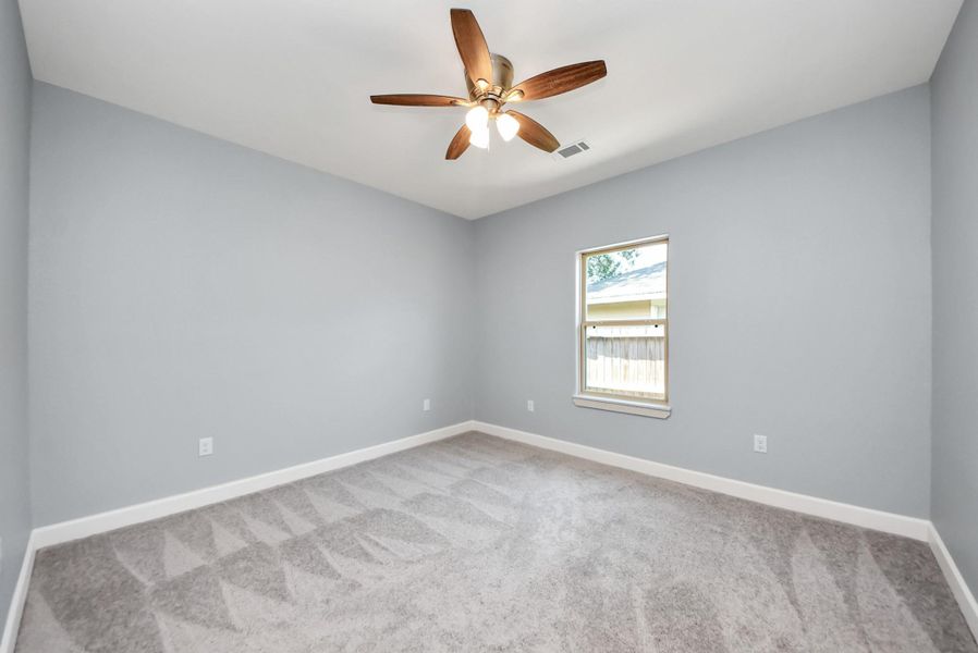 Spacious, unfurnished interior of a new home in , Houston (Image 20).