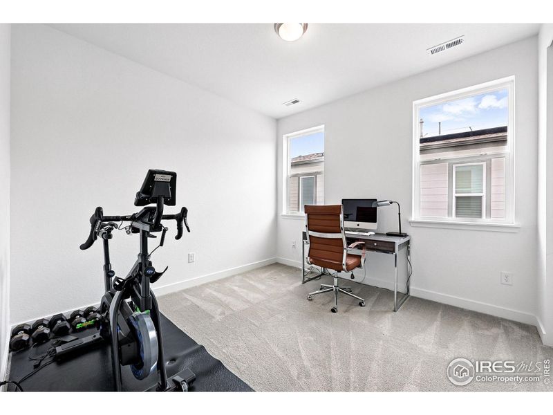 Optional bedroom, workout room, or Office