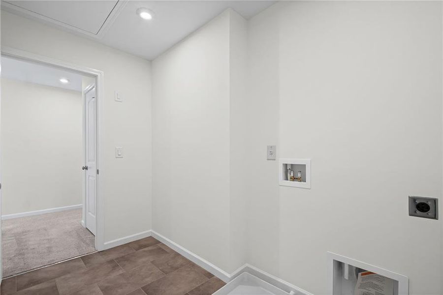 Spacious, unfurnished interior of a new home in Sage Woods, Dallas (Image 21).