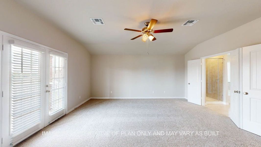 Spacious, unfurnished interior of a new home in Three Creeks - Colt Creek, Belton (Image 33). Spacious, unfurnished interior of a new home in Three Creeks - Colt Creek, Belton (Image 33).