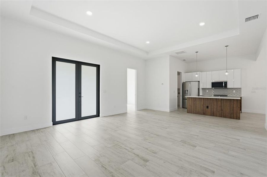 Spacious, unfurnished interior of a new home in , Port Charlotte (Image 11). Spacious, unfurnished interior of a new home in , Port Charlotte (Image 11).