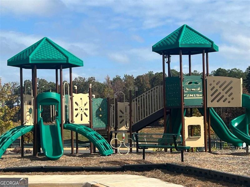 Community amenities in Fern Dale, Fairburn (Image 24).