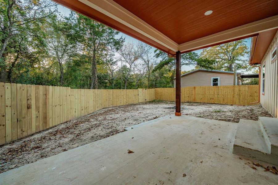 Exterior details and patio area of a home in , Hawk Cove (Image 19).