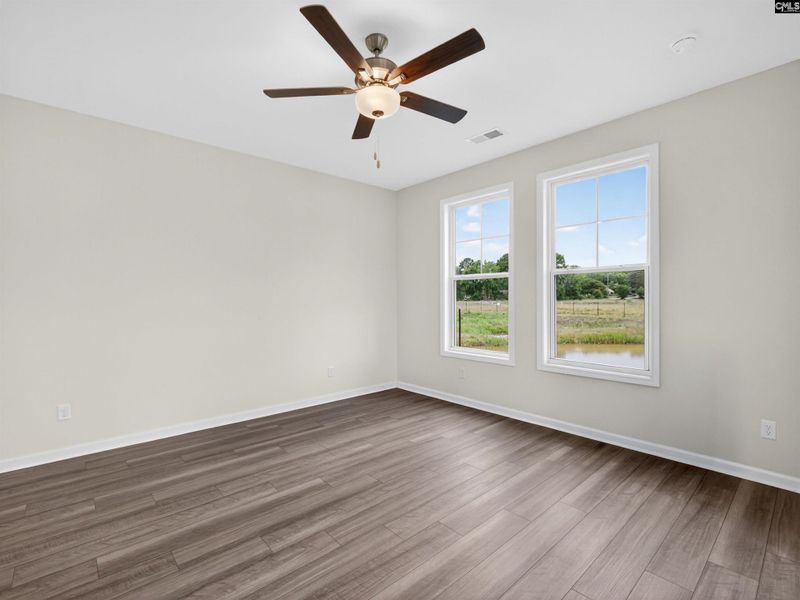 Spacious, unfurnished interior of a new home in Dunbar Village, Cayce (Image 19).