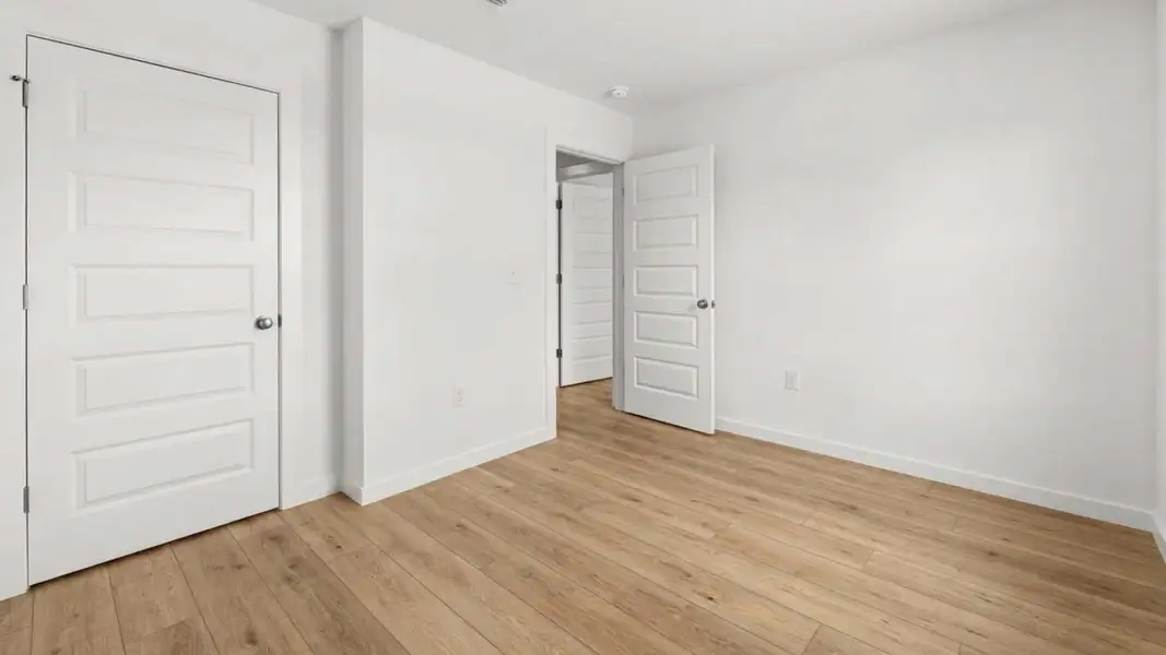 Spacious, unfurnished interior of a new home in Magnolia Lane, Santa Rosa Beach (Image 17). Spacious, unfurnished interior of a new home in Magnolia Lane, Santa Rosa Beach (Image 17).