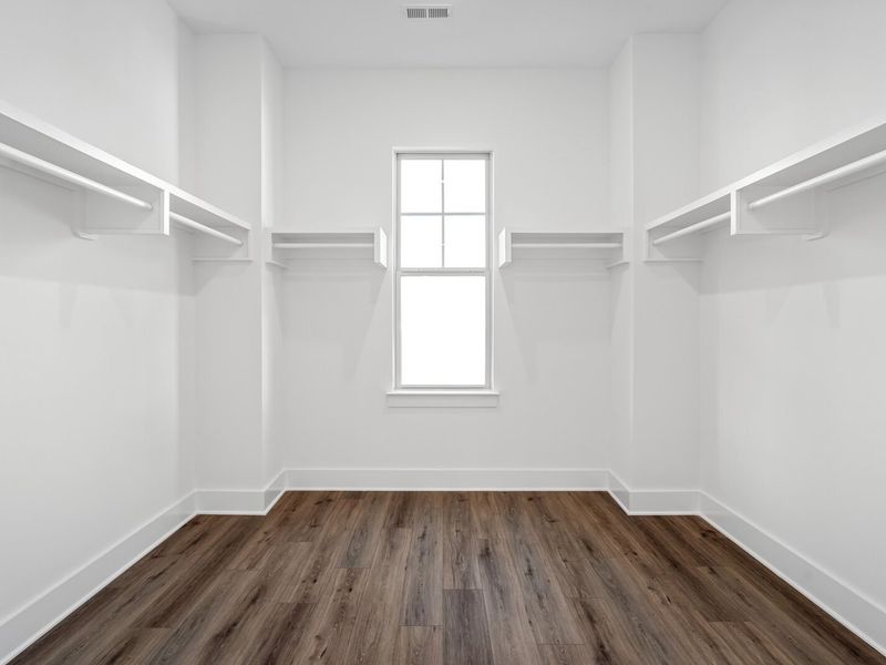 Spacious, unfurnished interior of a new home in Shelton Square, Murfreesboro (Image 55).