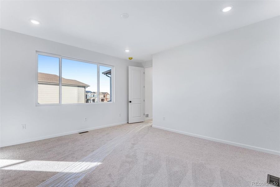 Spacious, unfurnished interior of a new home in Painted Prairie, Aurora (Image 44). Spacious, unfurnished interior of a new home in Painted Prairie, Aurora (Image 44).
