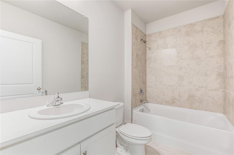 Furnished interior view inside a new home in Seagrass, Punta Gorda (Image 8).