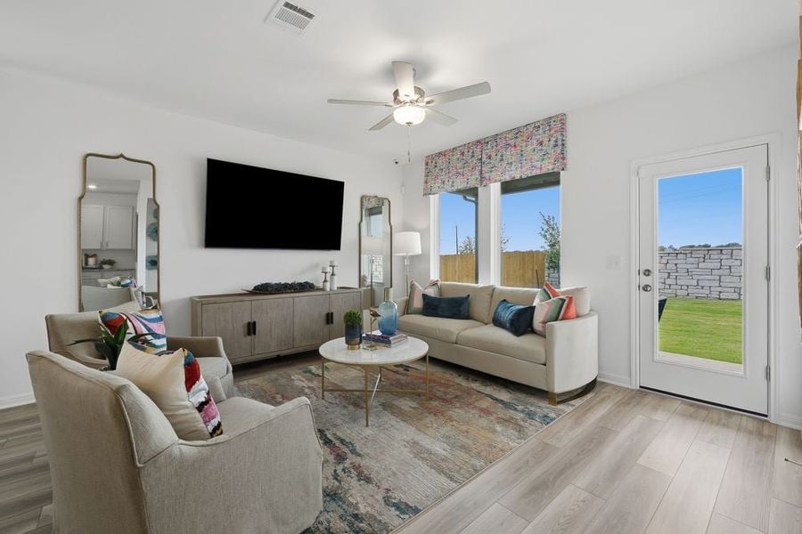 Representative furnished interior of a home built from the Hawk by Taylor Morrison in Longview 40s, Del Valle (Image 12).