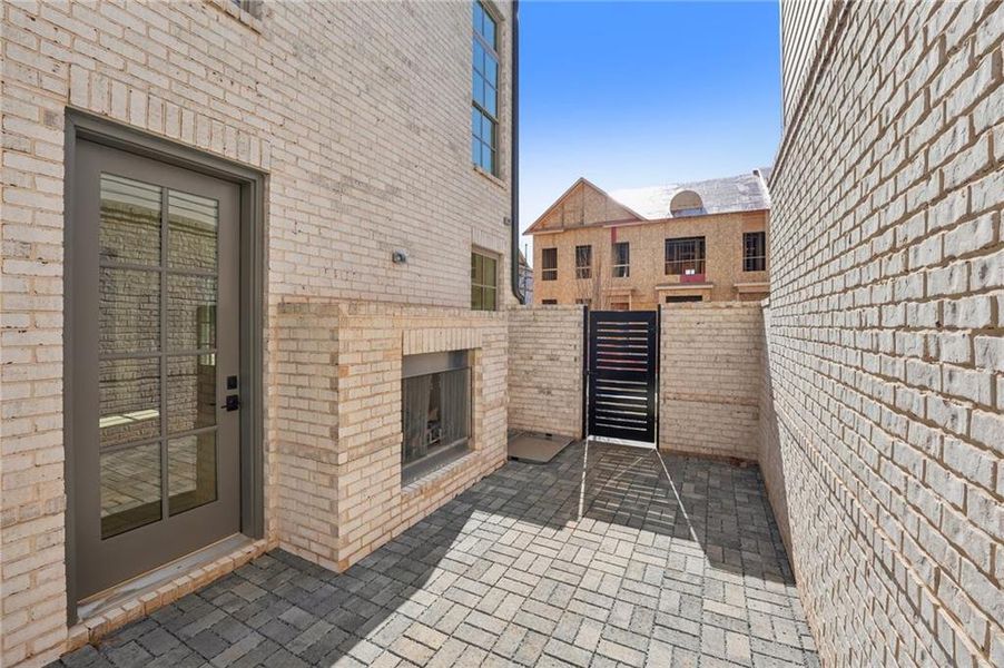 Exterior details and patio area of a home in Park Walke, Alpharetta (Image 29).