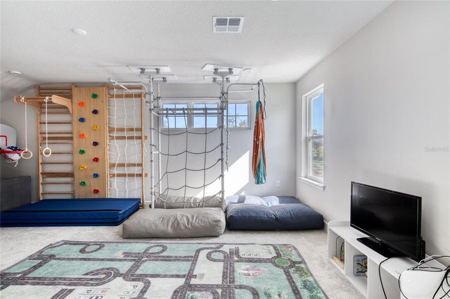 Furnished interior view inside a new home in , New Smyrna Beach (Image 10).